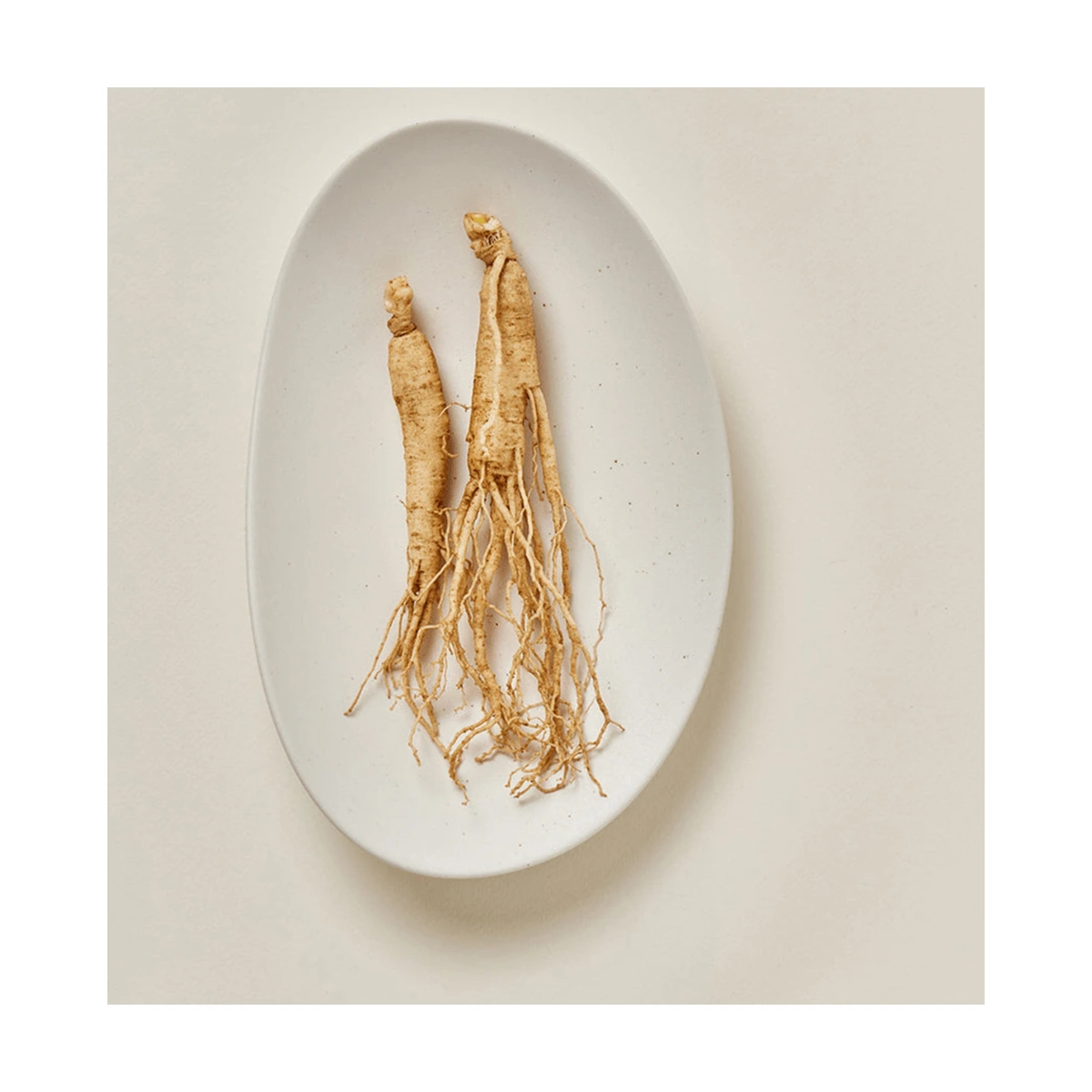 Ginseng Moist Sun Serum (SPF 50+ Pa++++)