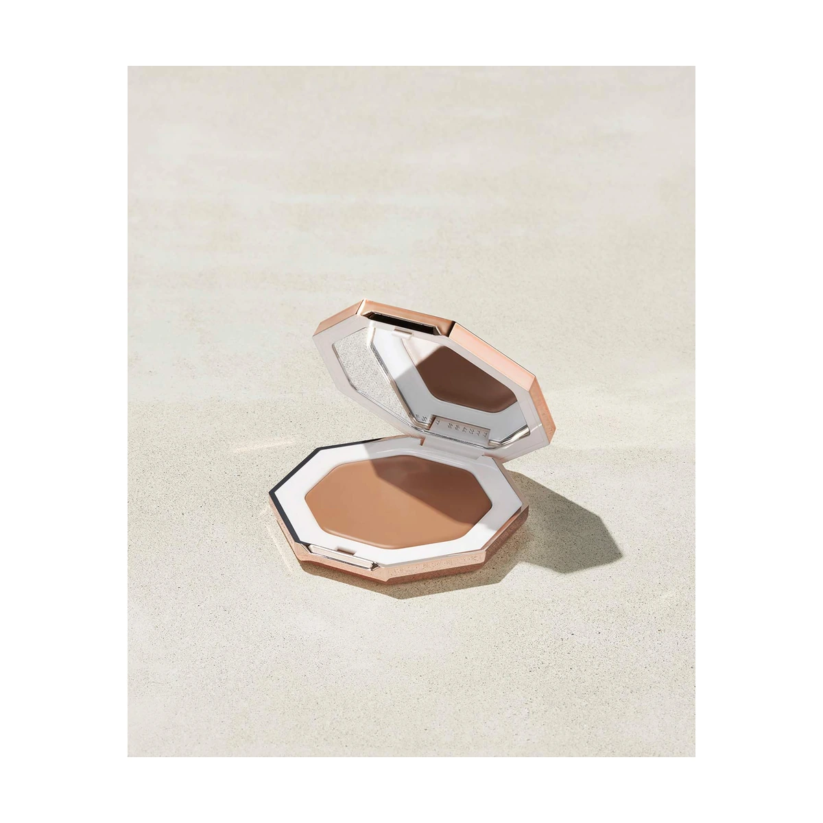 Cheeks Out Freestyle Cream Bronzer