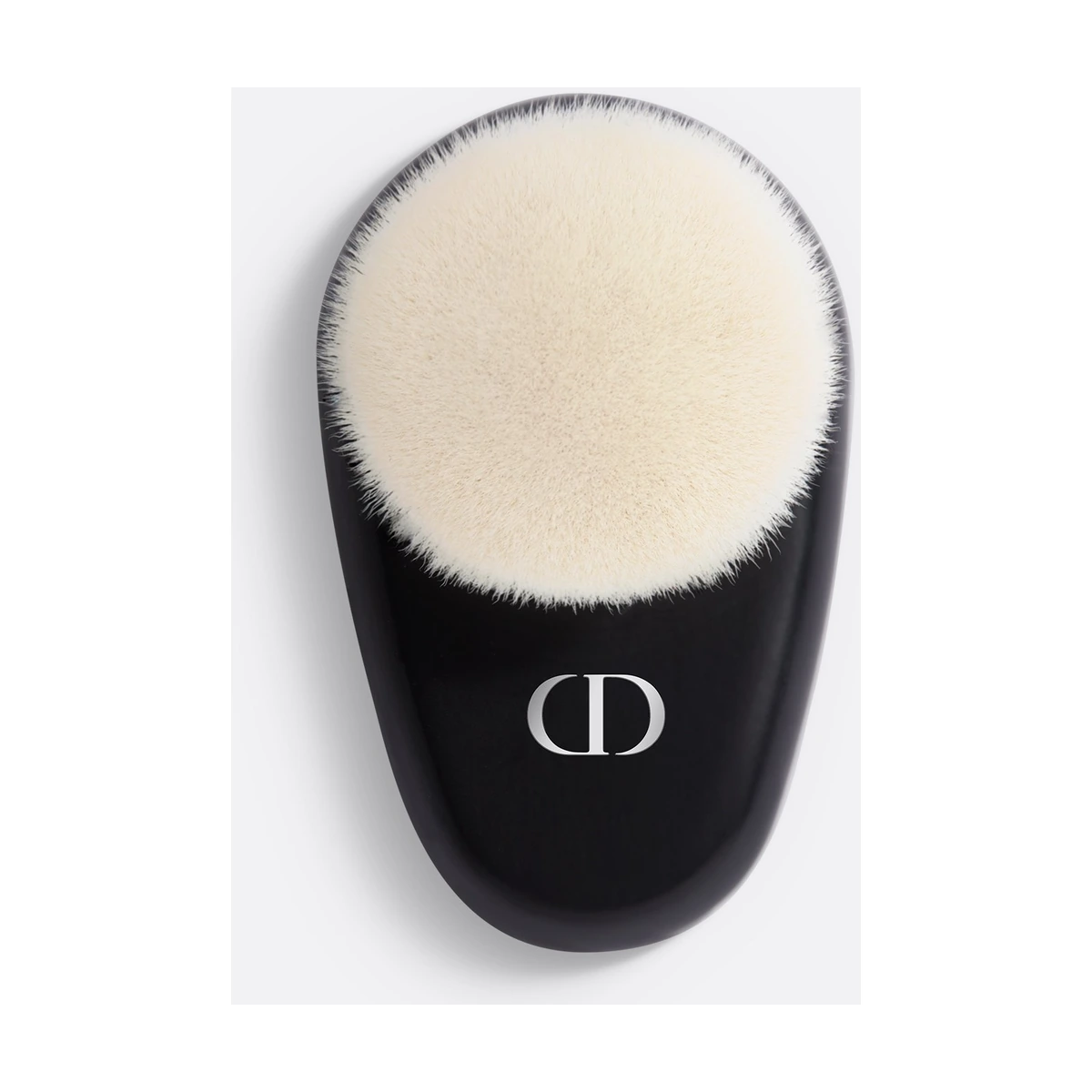 Backstage Face Brush N°18