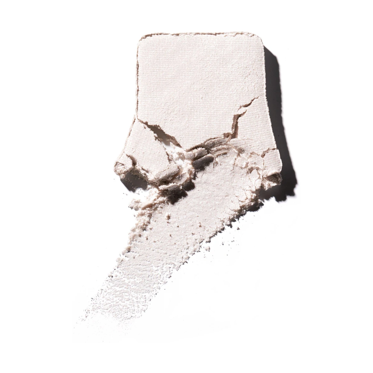 Highlighting Eyeshadow