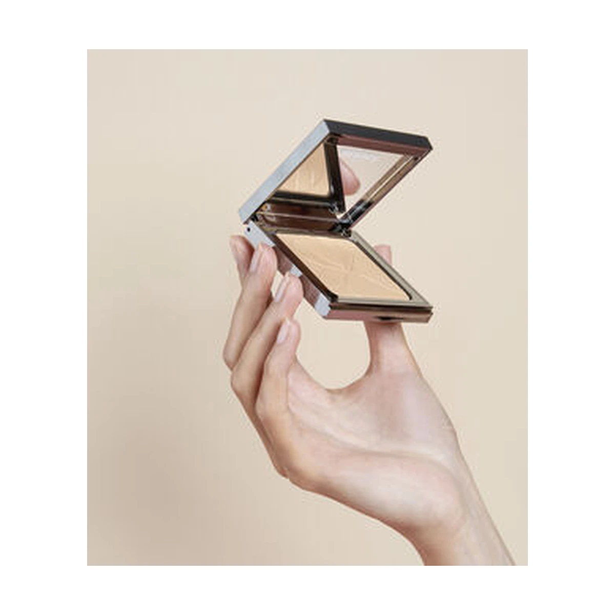 Blur Expert 1 Beige