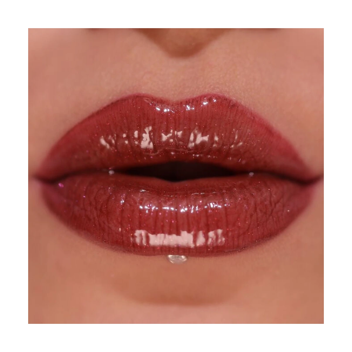 Pout Bomb Shimmer Gloss