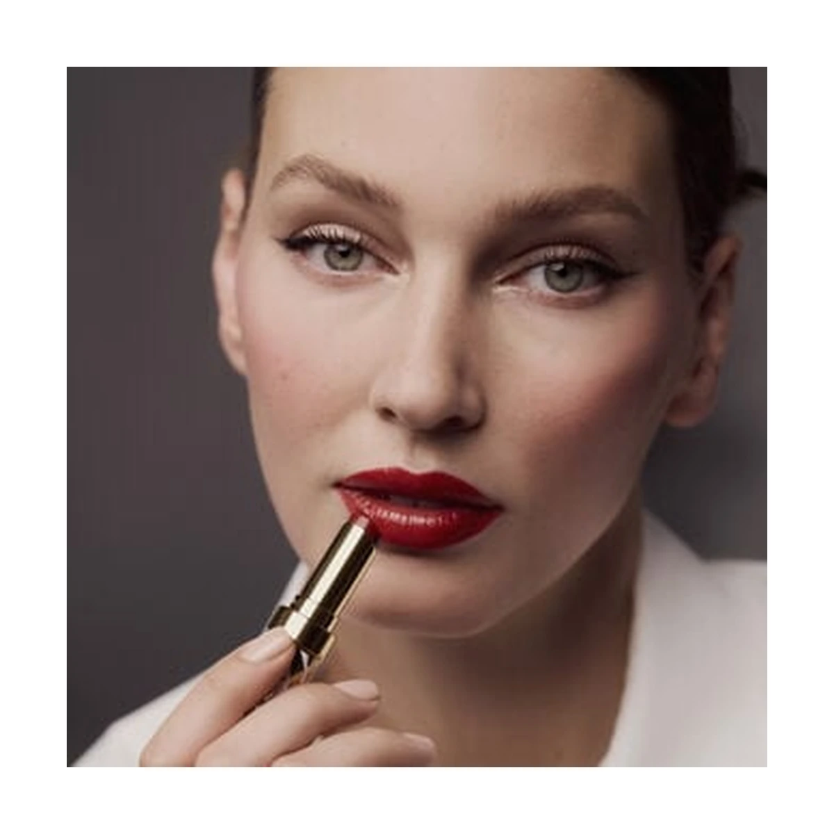 New Phyto-Rouge Shine 43 Sheer Scarlet