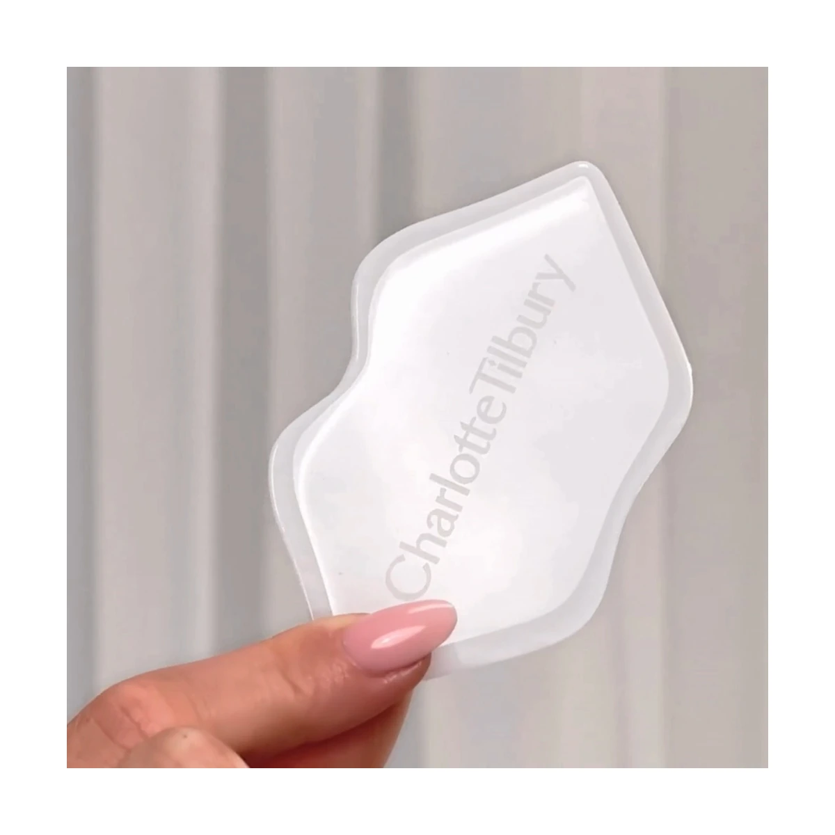 Charlotte's Magic Sculpting Gua Sha Tool