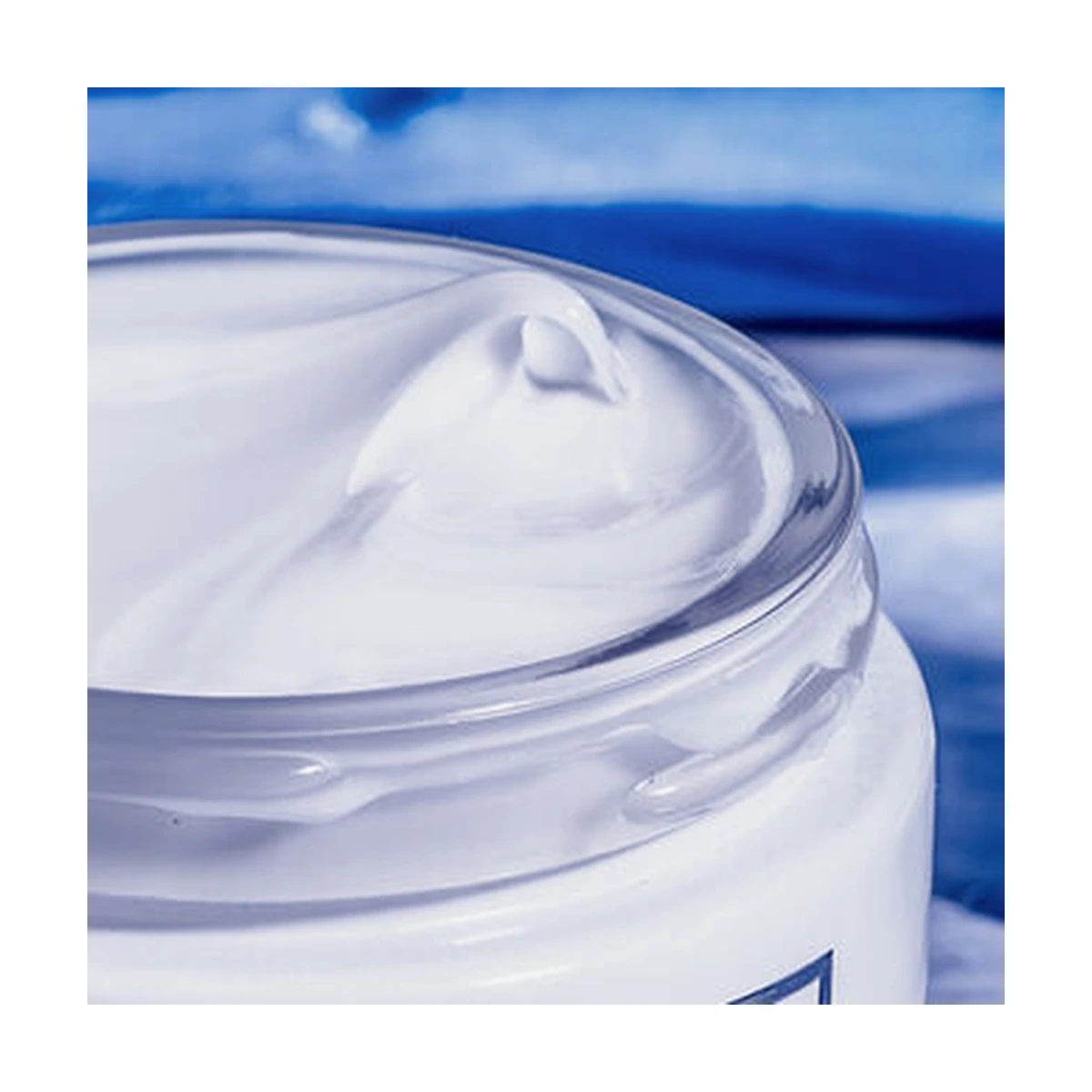 Velvet Nourishing Cream with Saffron Flowers