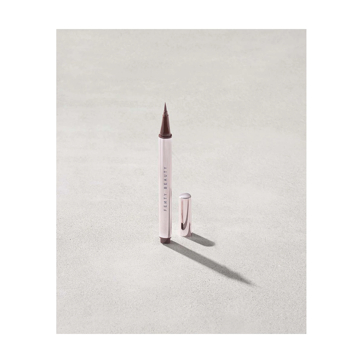 Flyliner Longwear Liquid Eyeliner